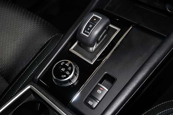 2024 Mitsubishi Outlander LS ZM