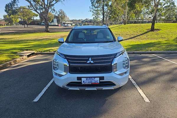 2024 Mitsubishi Outlander PHEV Exceed ZM