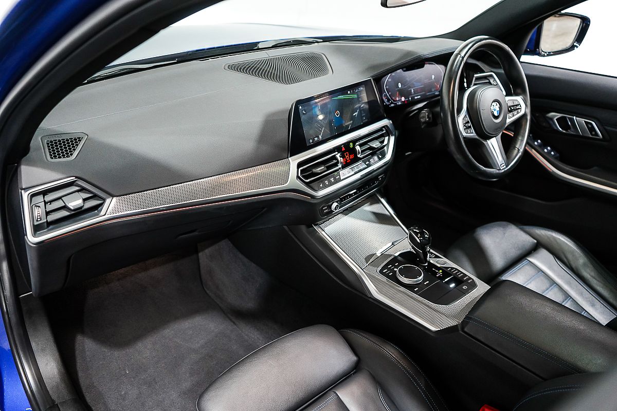 2020 BMW 3 Series 330i M Sport G20