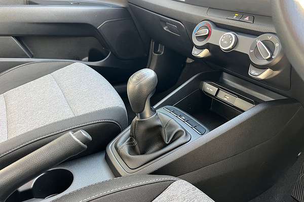 2021 Kia Stonic S YB