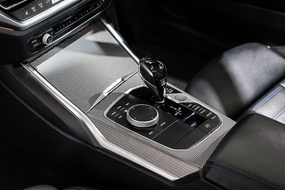 2020 BMW 3 Series 330i M Sport G20