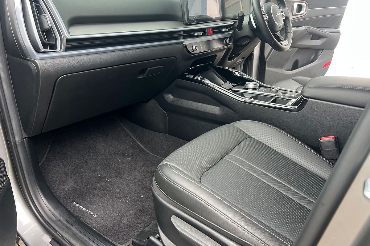 2023 Kia Sorento Sport+ MQ4 PE