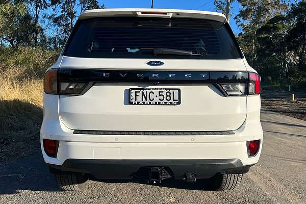 2024 Ford Everest Ambiente 2.0L