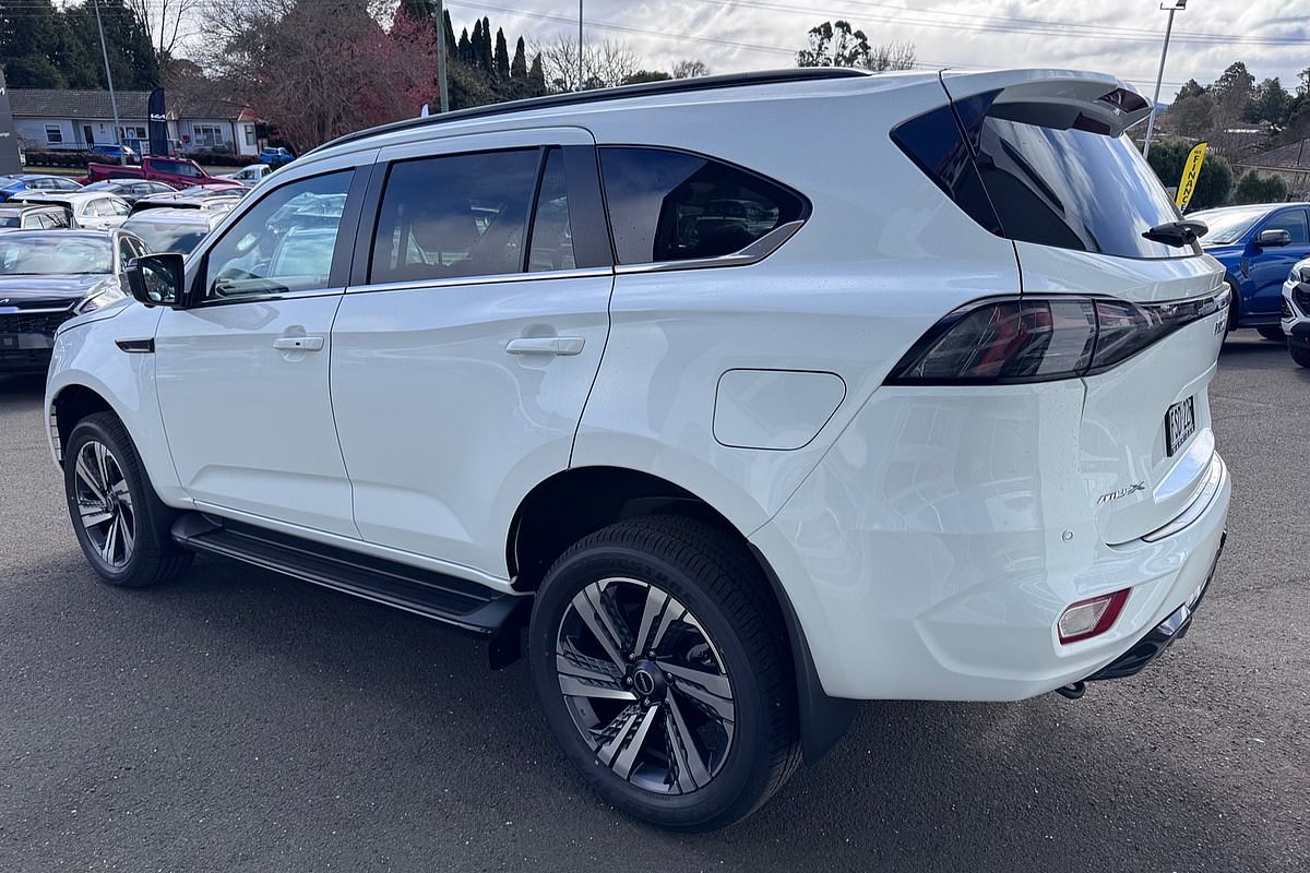 2025 Isuzu MU-X LS-T