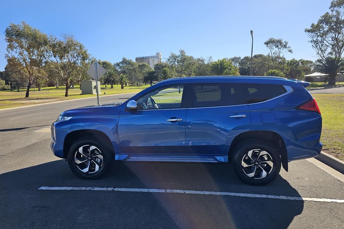 2024 Mitsubishi Pajero Sport GLS QF