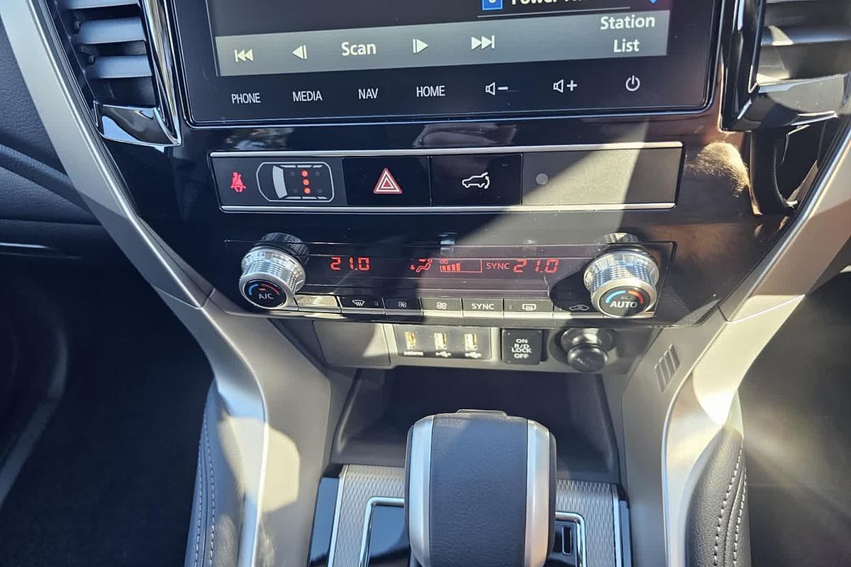 2024 Mitsubishi Pajero Sport GLS QF