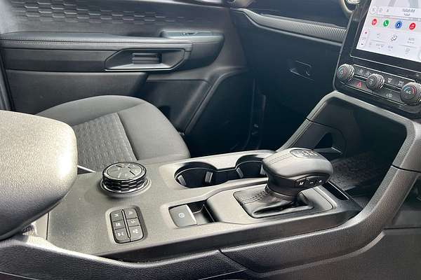 2024 Ford Everest Ambiente 2.0L