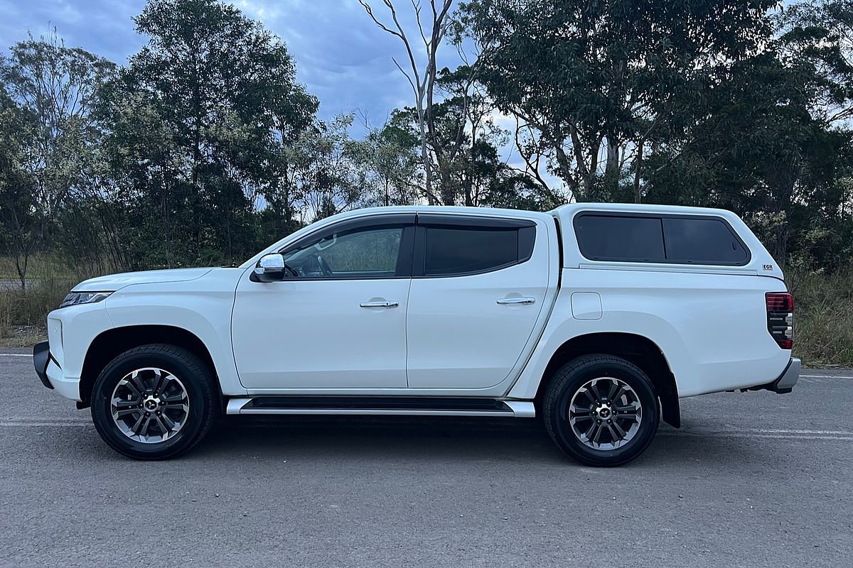 2021 Mitsubishi Triton GLS MR 4X4