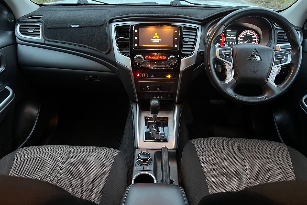 2021 Mitsubishi Triton GLS MR 4X4