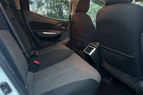 2021 Mitsubishi Triton GLS MR 4X4
