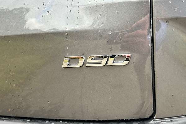 2025 LDV D90 Executive SV9A