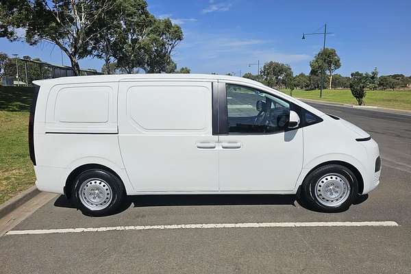 2025 Hyundai STARIA LOAD US4.V3