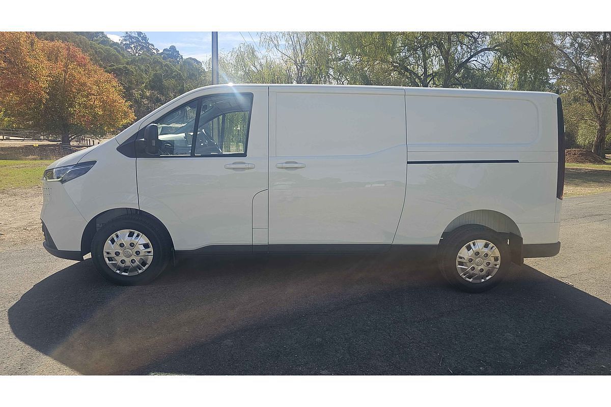 2025 LDV Deliver 7 LWB