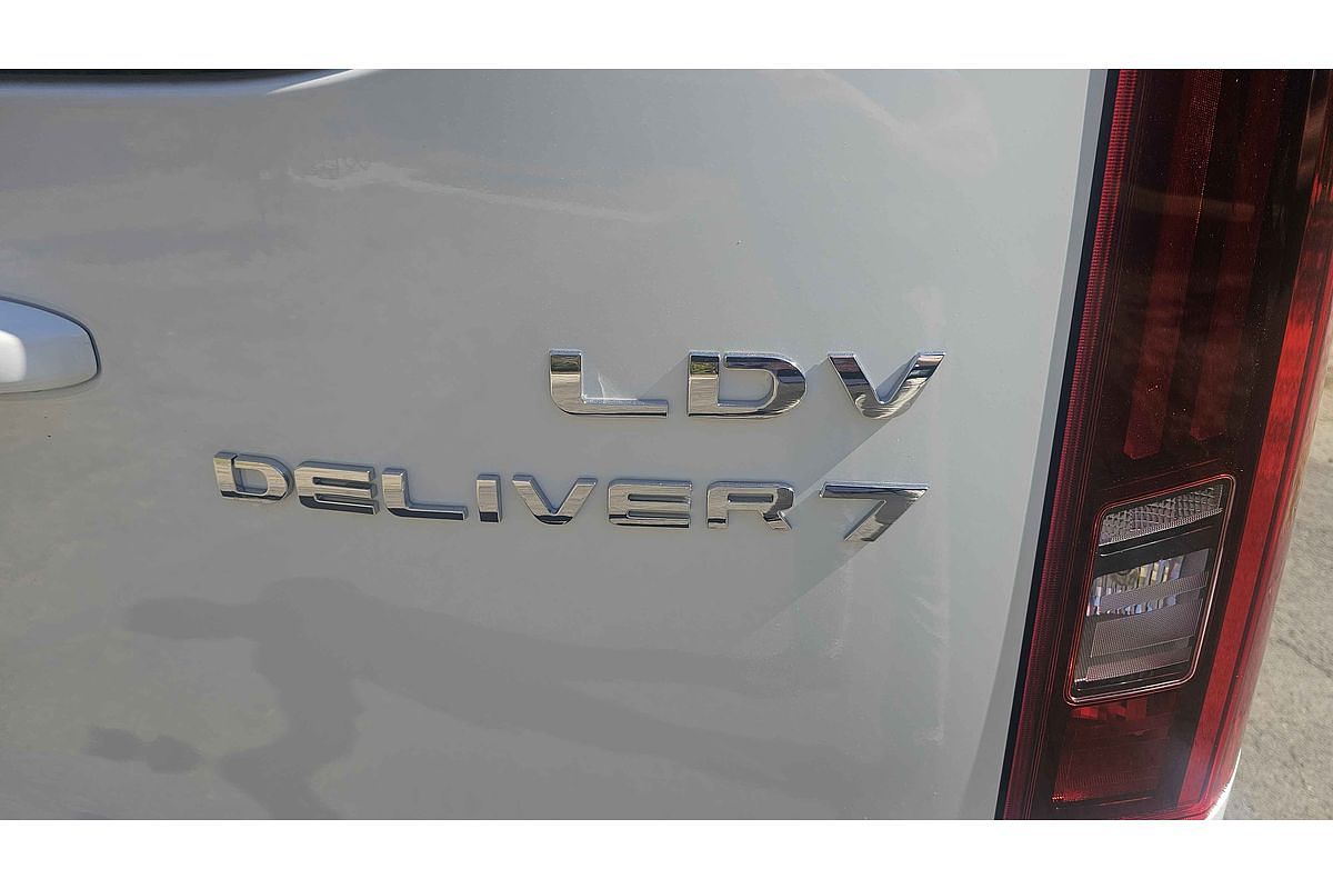 2025 LDV Deliver 7 LWB
