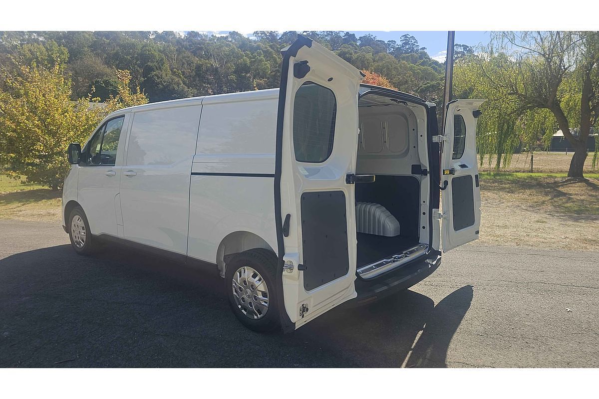 2025 LDV Deliver 7 LWB