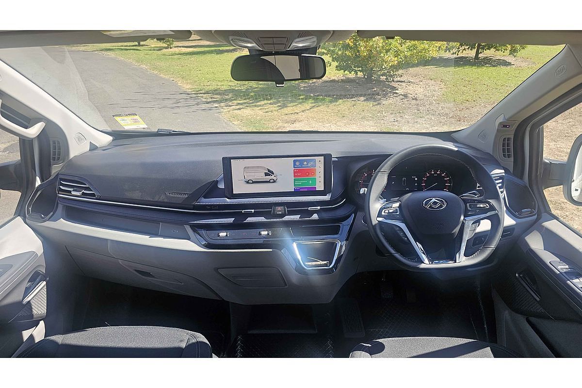 2025 LDV Deliver 7 LWB