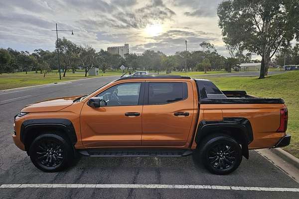 2025 Mitsubishi Triton GSR MV 4X4