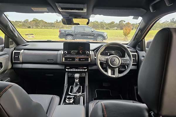 2025 Mitsubishi Triton GSR MV 4X4