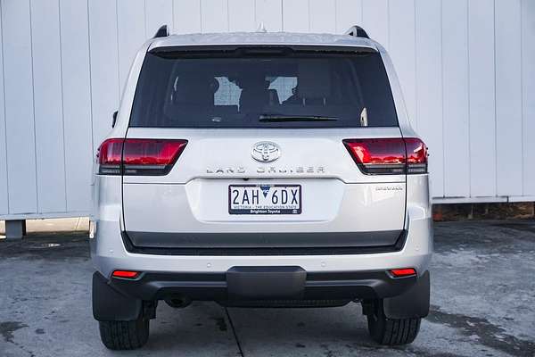 2024 Toyota Landcruiser Sahara FJA300R