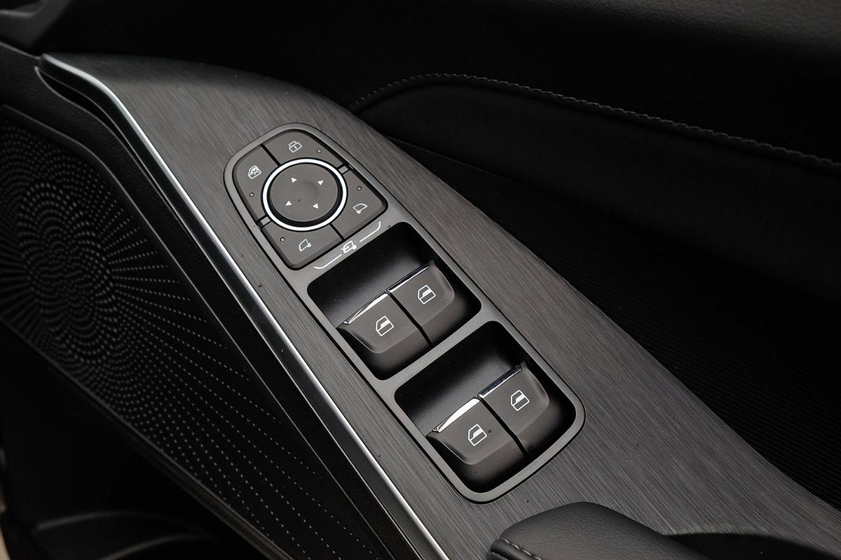 2025 GWM Haval H6 Lux Hybrid B01