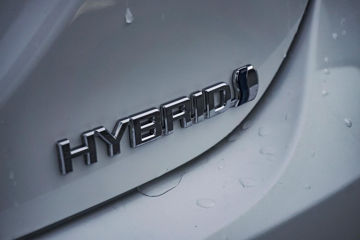 2023 Toyota Camry Ascent AXVH70R