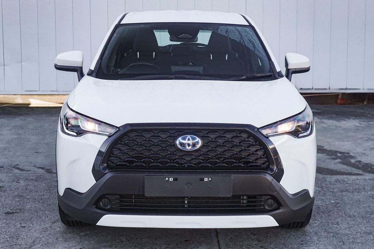 2024 Toyota Corolla Cross GX MXGH10R
