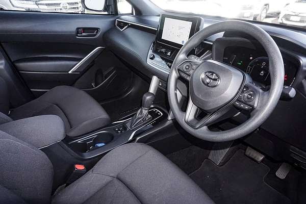 2024 Toyota Corolla Cross GX MXGH10R