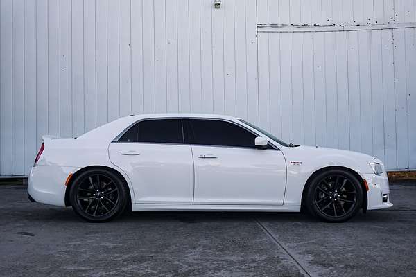 2021 Chrysler 300 SRT Core LX