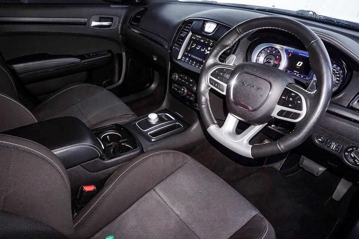 2021 Chrysler 300 SRT Core LX