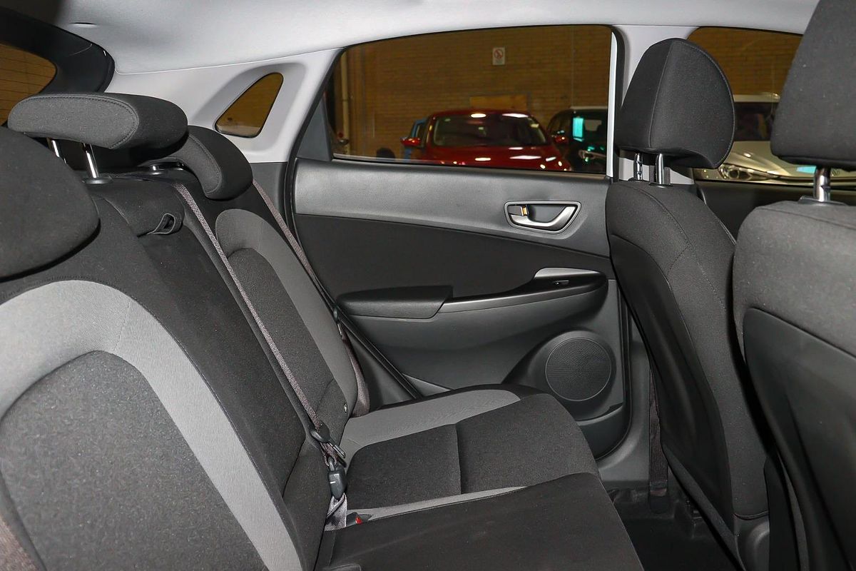 2020 Hyundai Kona Active OS.3