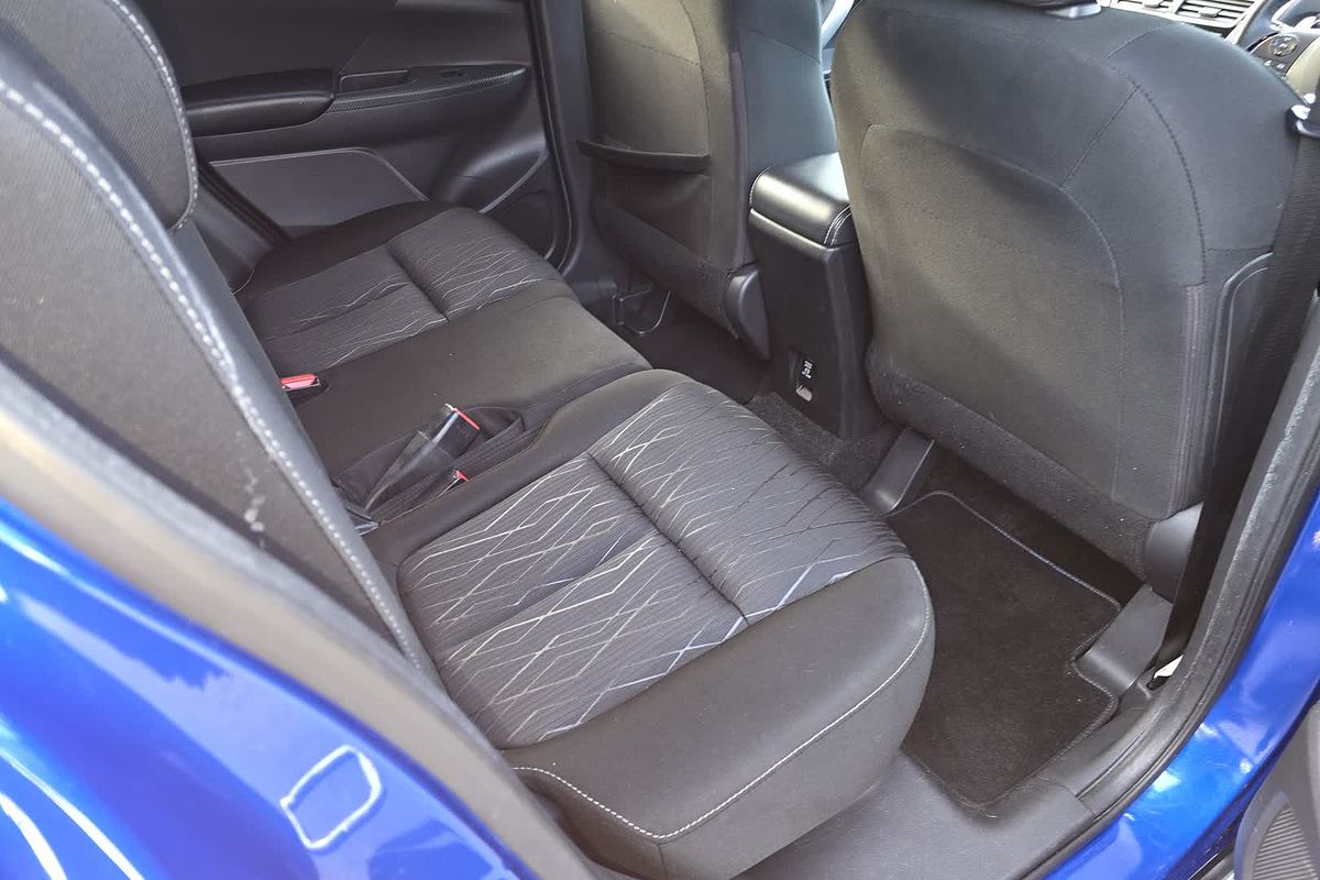 2018 Mitsubishi Eclipse Cross LS YA