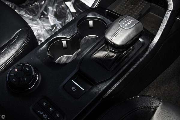2025 Ford Everest Trend 2.0L