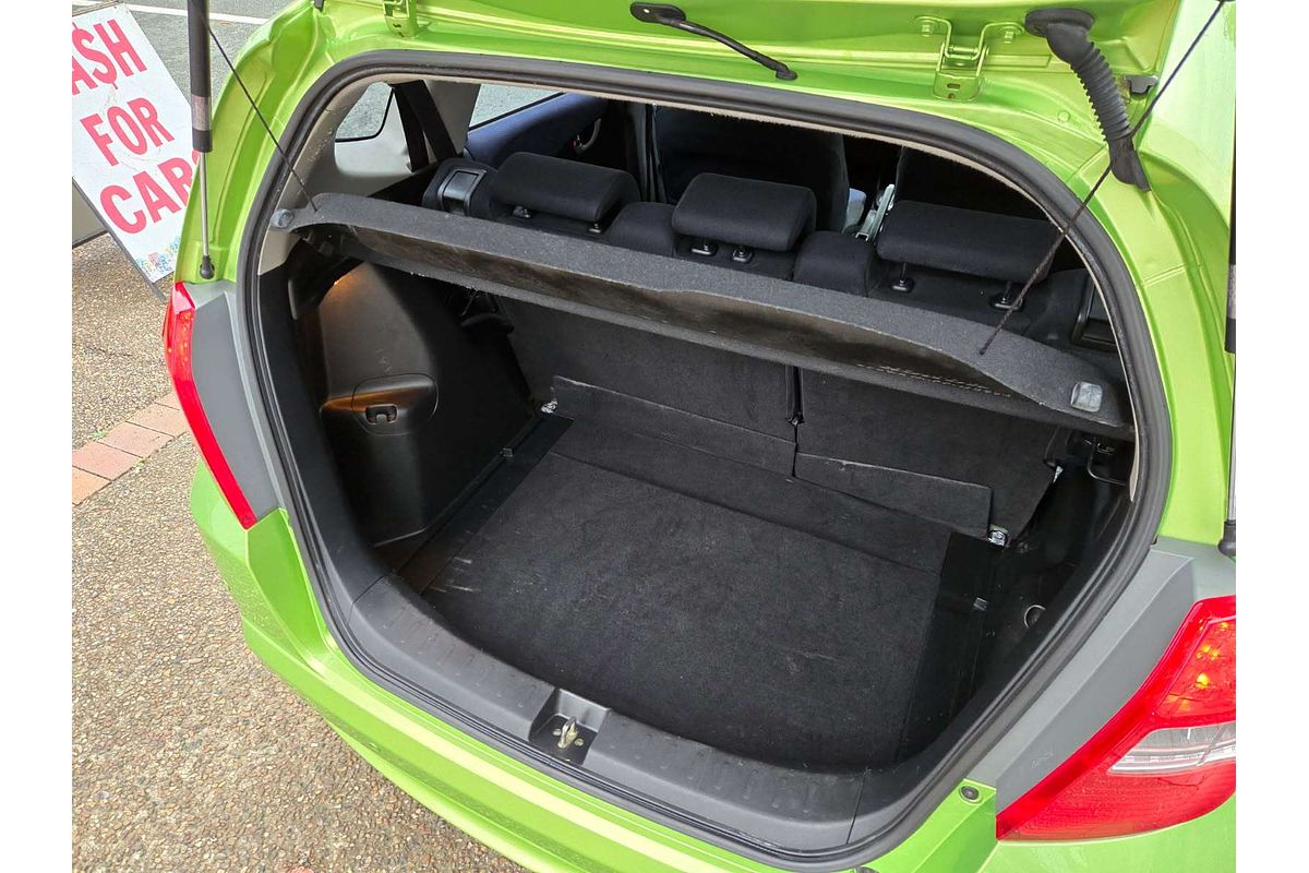 2011 Honda Jazz GLi GE