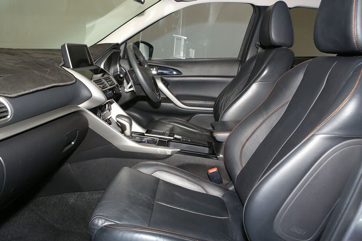 2018 Mitsubishi Eclipse Cross Exceed YA