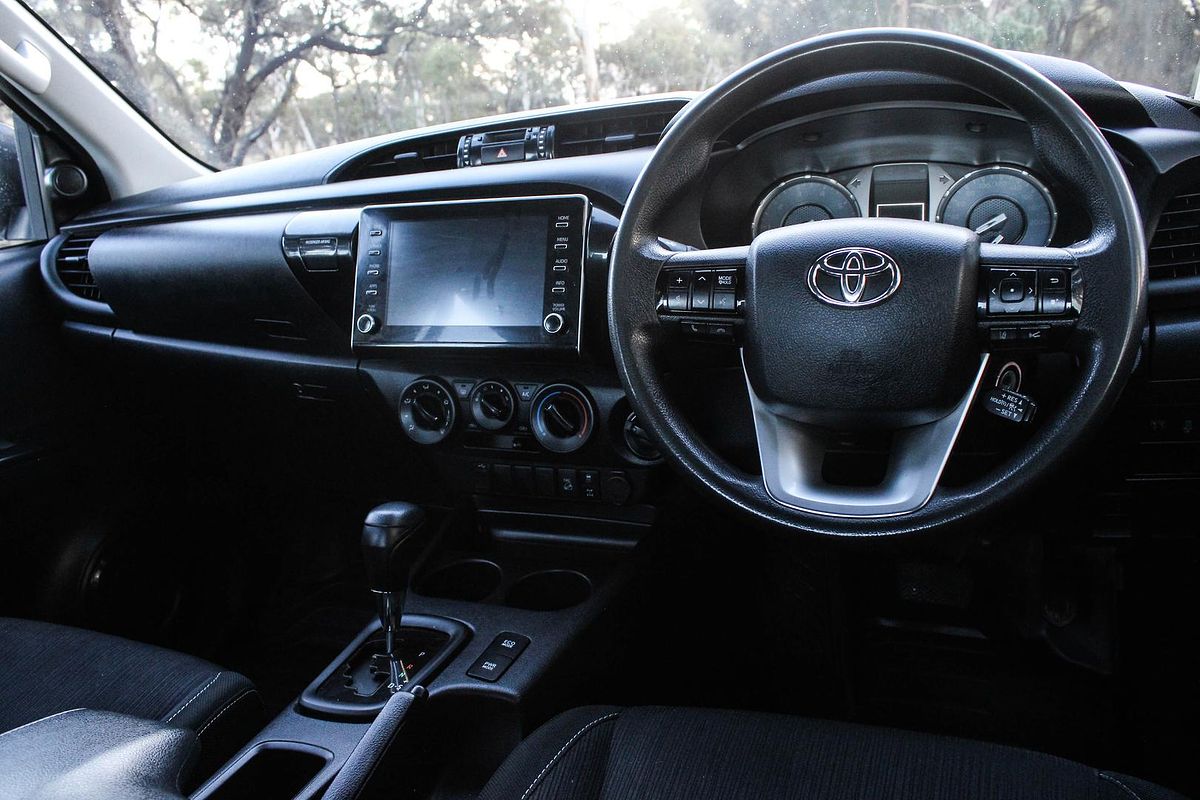 2021 Toyota Hilux SR GUN126R 4X4