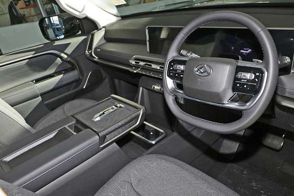 2025 LDV Terron 9