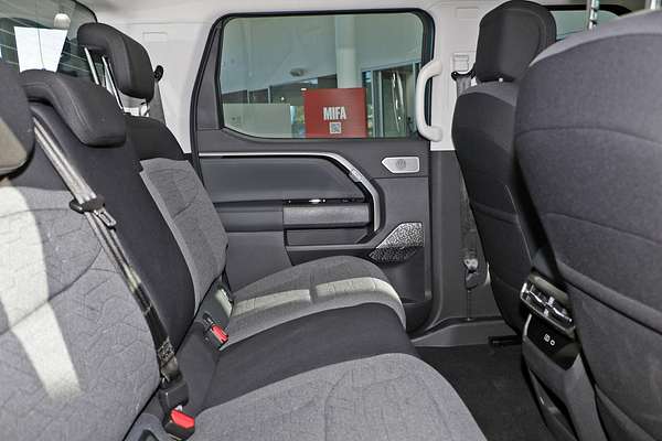 2025 LDV Terron 9