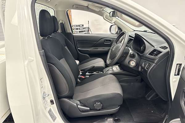2021 Mitsubishi Triton GLX MR Rear Wheel Drive