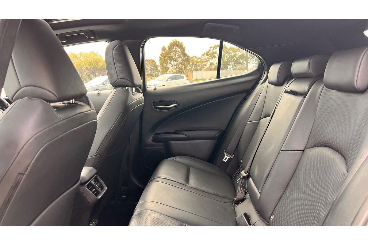 2022 Lexus UX UX300e Sports Luxury KMA10R