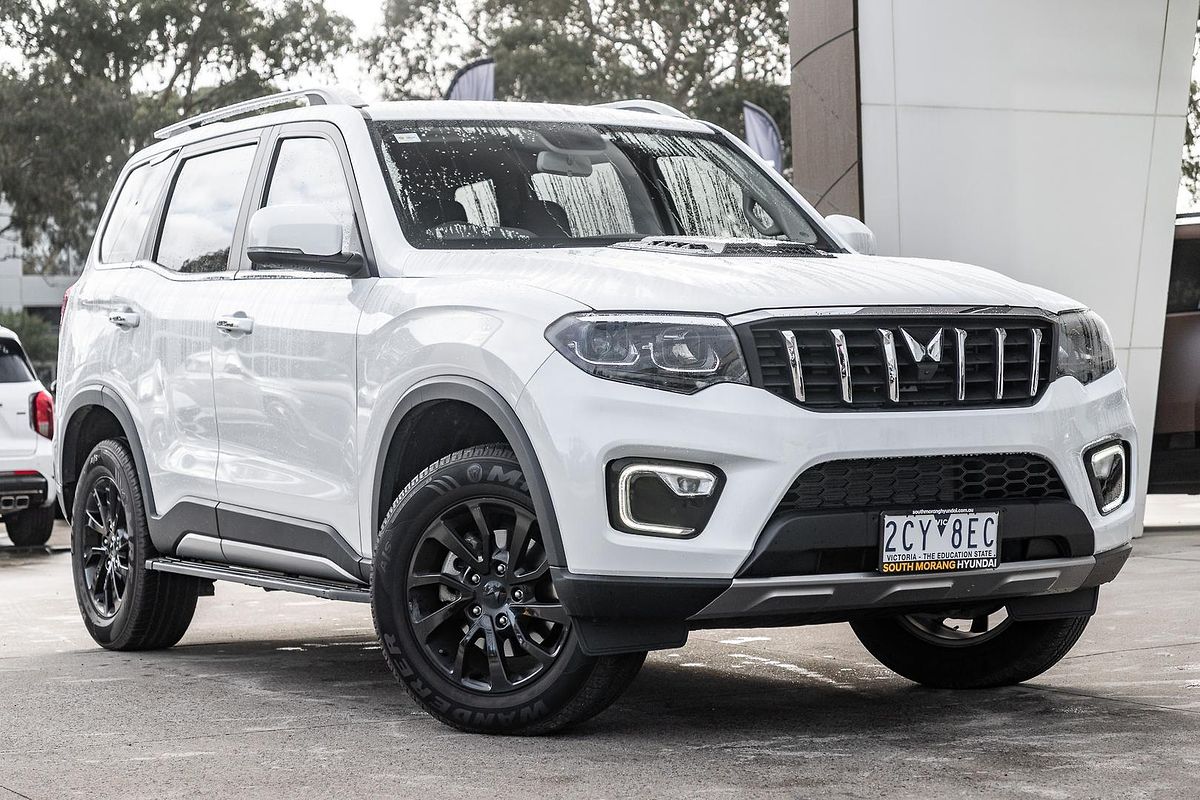 2023 Mahindra Scorpio Z8L