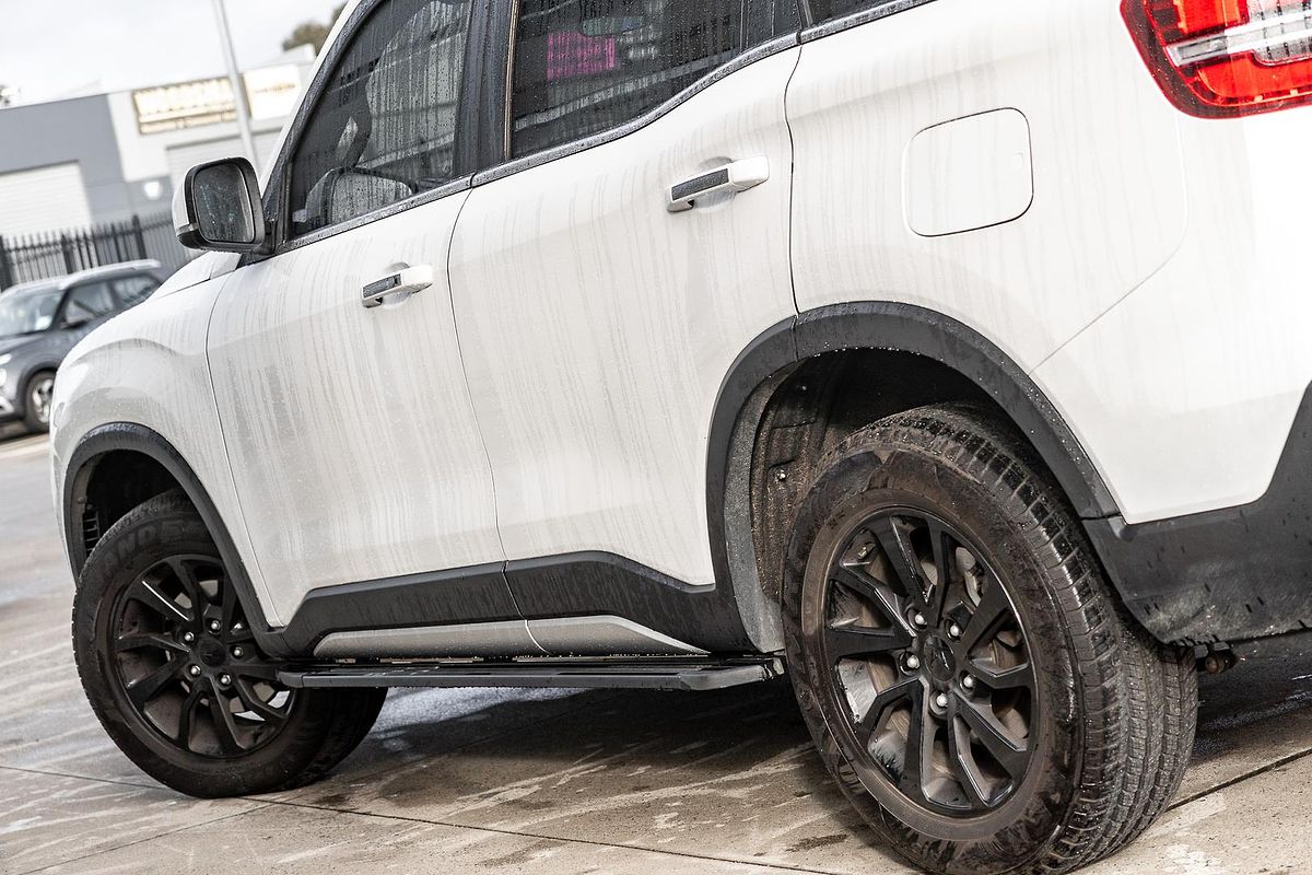 2023 Mahindra Scorpio Z8L