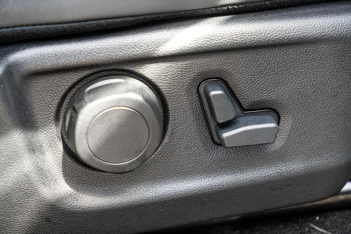 2023 Mahindra Scorpio Z8L