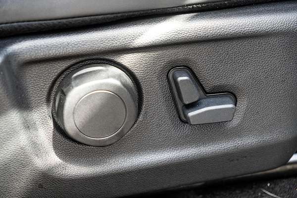 2023 Mahindra Scorpio Z8L