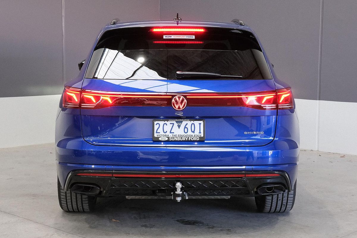 2024 Volkswagen Touareg R RC