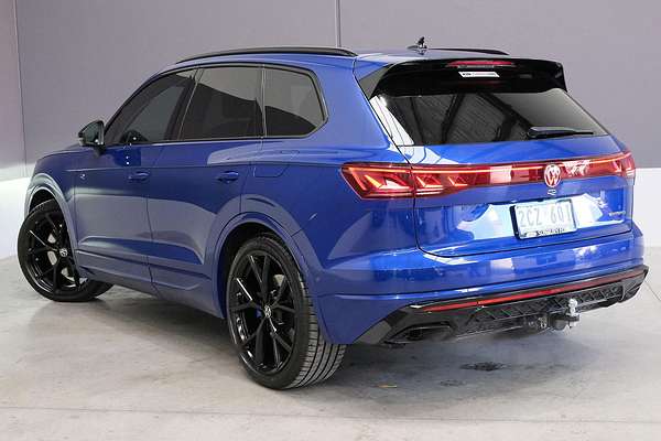 2024 Volkswagen Touareg R RC
