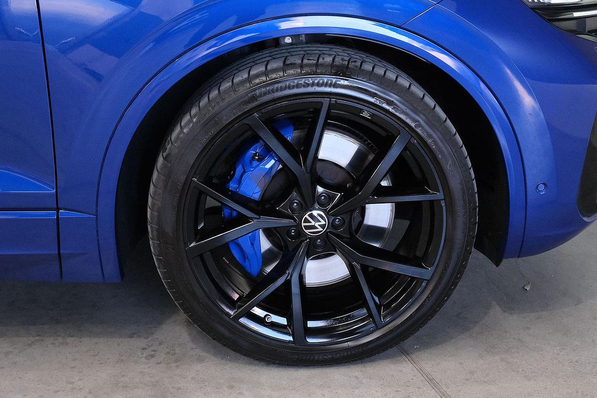 2024 Volkswagen Touareg R RC