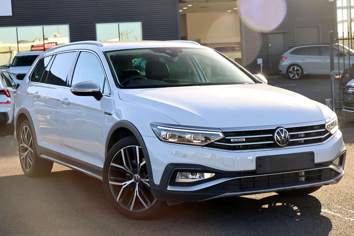 2022 Volkswagen Passat Alltrack 162TSI Premium B8