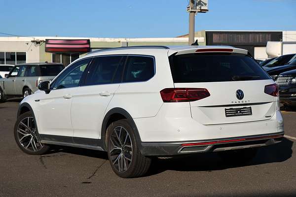 2022 Volkswagen Passat Alltrack 162TSI Premium B8