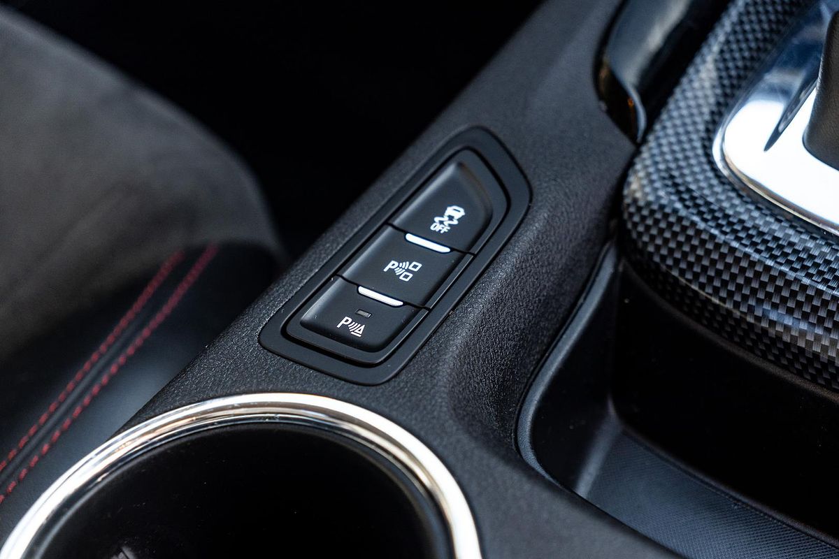 2016 Holden Ute SV6 VF Series II Rear Wheel Drive