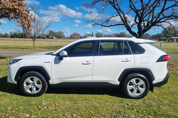 2021 Toyota RAV4 GX MXAA52R